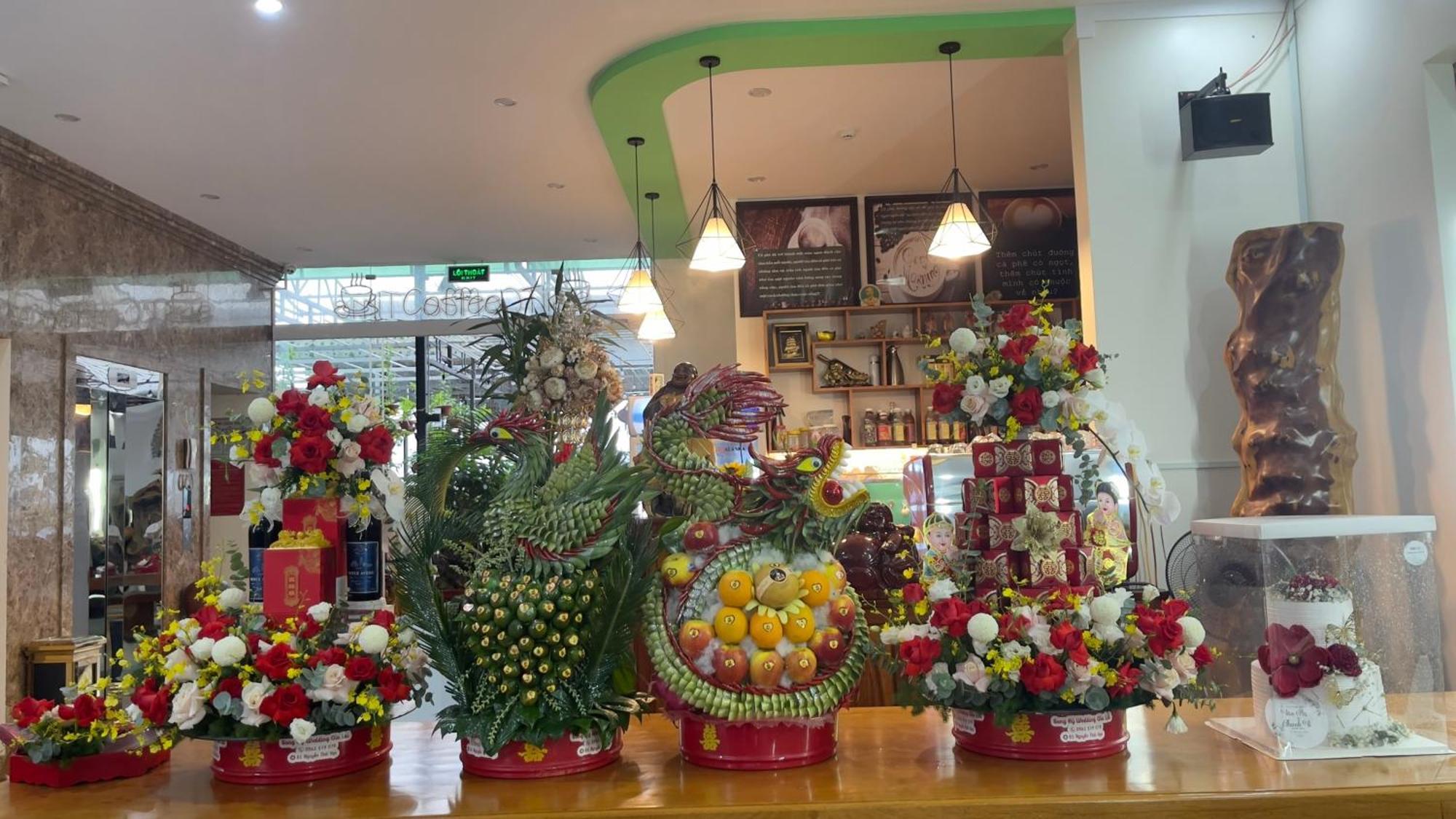Anh Tuan Hotel & Coffee - Pleiku, Gia Lai Buitenkant foto